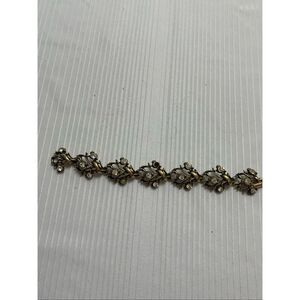 Vintage Coro Signed RARE Rhinestones Flower Leaf Leaves Bracelet Link